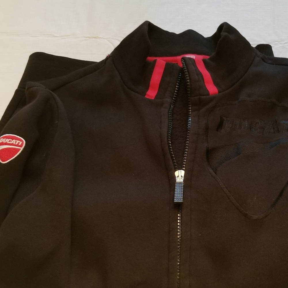 Ducati Italian Motorcycle Mens (Large)  Zip-Up Fleece Jacket Black & Red